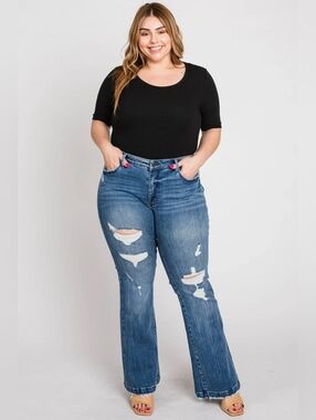 Petra 153 Super Flare Medium Wash Distressed Jeans 15/31